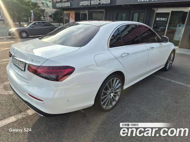 Mercedes-Benz E-Класс 2021 thumb 4