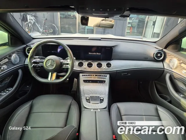 Mercedes-Benz E-Класс 2021 thumb 9