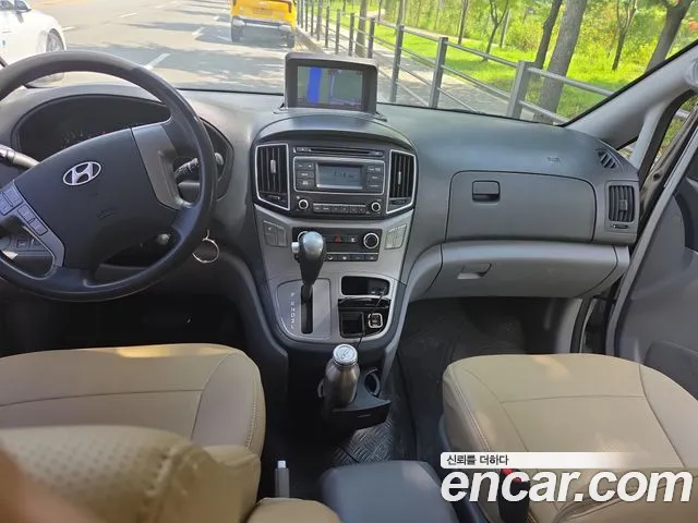 Hyundai Starex 2016 thumb 5