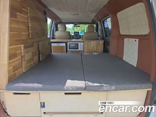 Hyundai Starex 2016 thumb 9