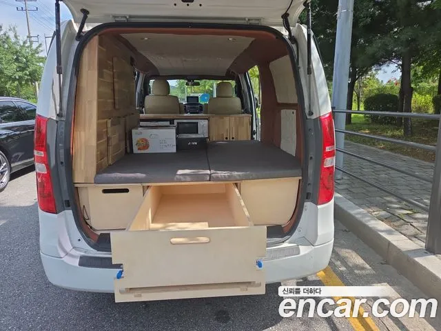 Hyundai Starex 2016 thumb 10