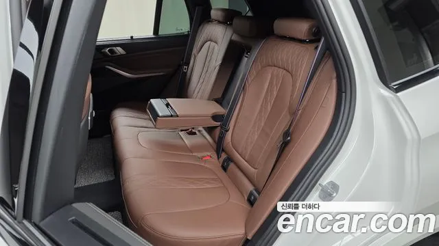 BMW X5 2025 thumb 11