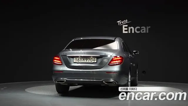 Mercedes-Benz E-Класс 2018 thumb 4