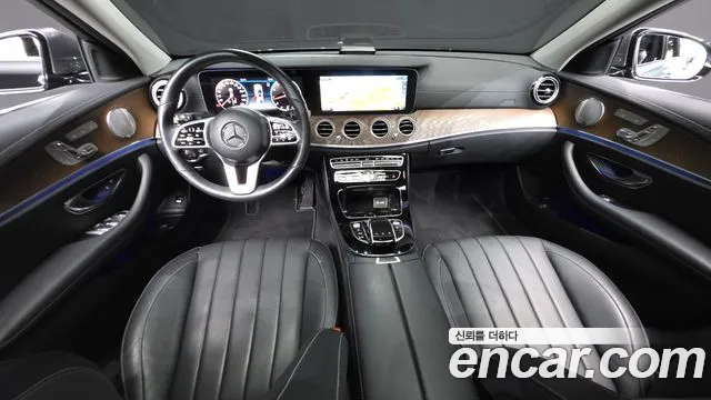 Mercedes-Benz E-Класс 2018 thumb 7