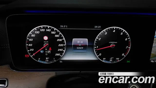 Mercedes-Benz E-Класс 2018 thumb 8