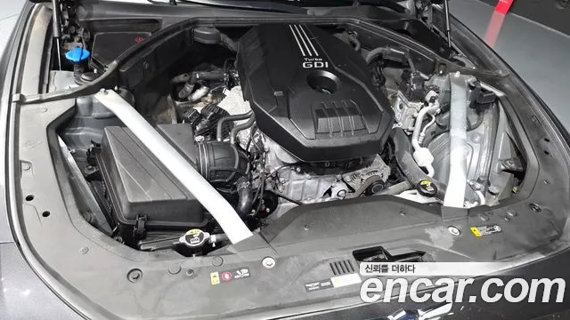 Genesis G70 2019 thumb 6