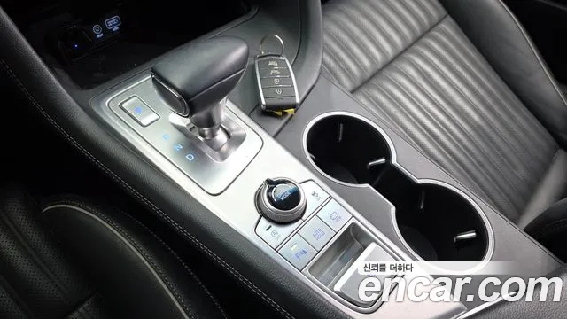 Genesis G70 2019 thumb 9