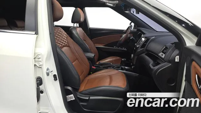 KG_Mobility_Ssangyong TIBOLI 2018 thumb 11