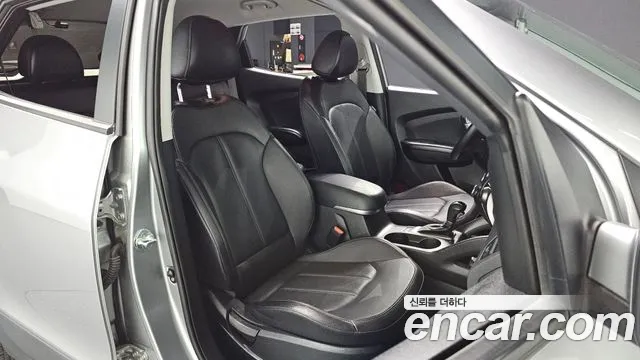 Hyundai Tucson 2014 thumb 9