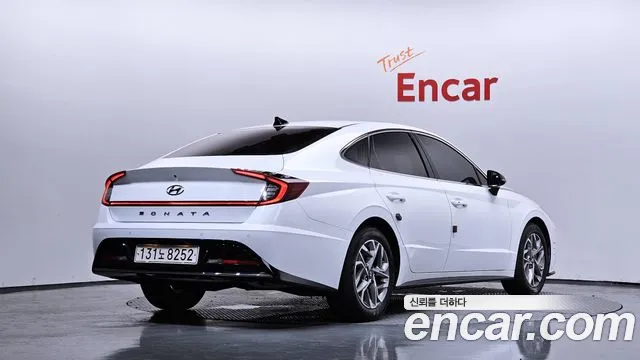 Hyundai Sonata 2023 thumb 2