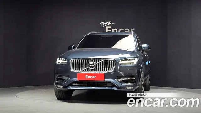 Volvo XC90 2022 thumb 3