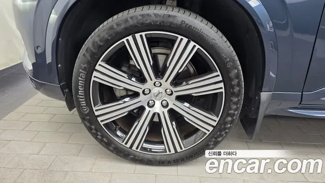 Volvo XC90 2022 thumb 5