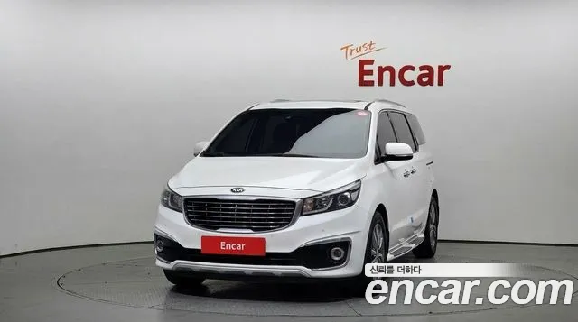 Kia Carnival 2016 thumb 3