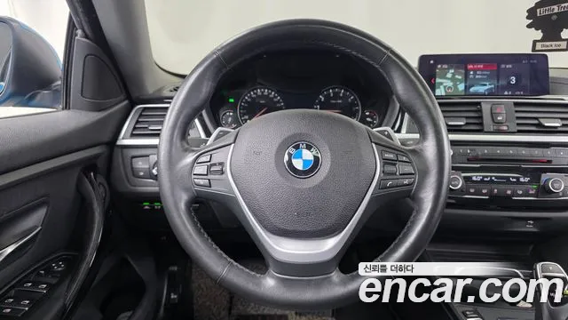 BMW 4-Series 2019 thumb 12