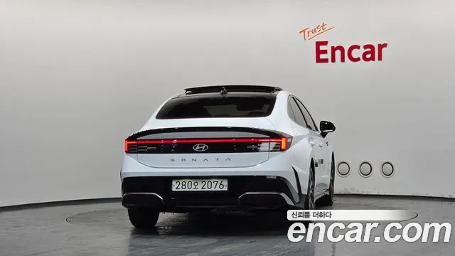 Hyundai Sonata 2023 thumb 4