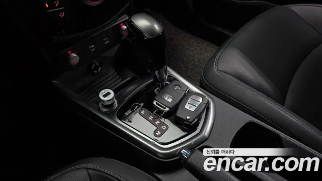 KG_Mobility_Ssangyong TIBOLI 2018 thumb 9