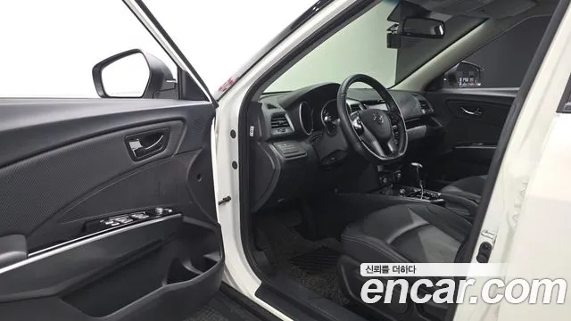 KG_Mobility_Ssangyong TIBOLI 2018 thumb 10