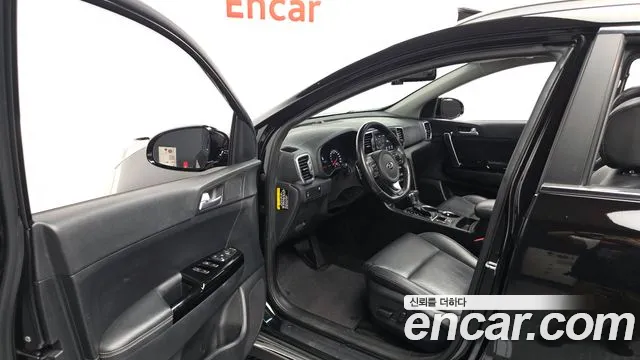 Kia Sportage 2015 thumb 10