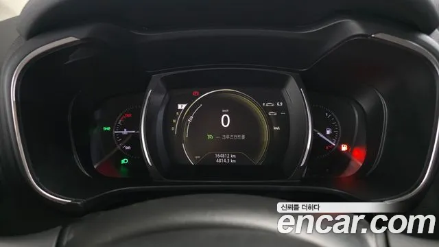 Renault-KoreaSamsung Koleos 2017 thumb 8