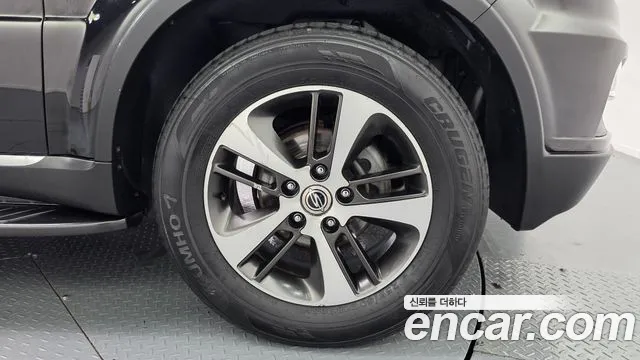 KG_Mobility_Ssangyong Rexton 2015 thumb 5