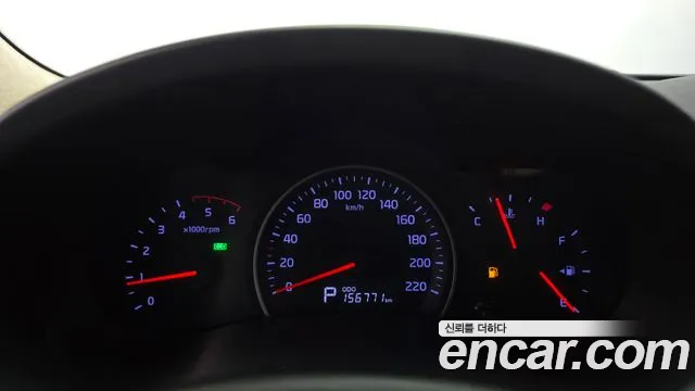 Kia Carnival 2014 thumb 8