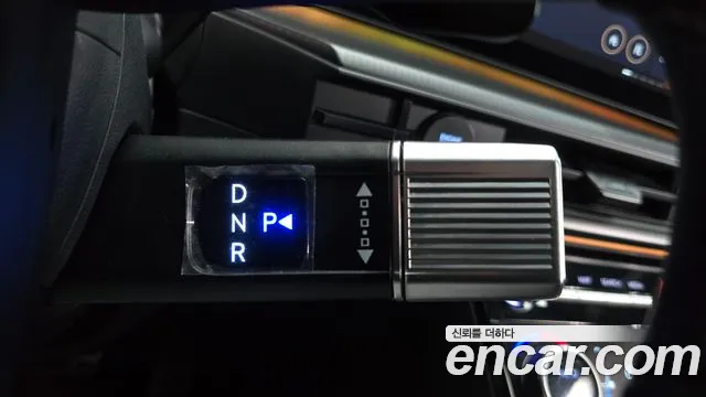 Hyundai Santa Fe 2024 thumb 9