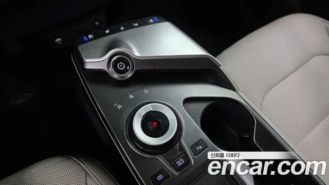 Kia EV6 2023 thumb 9