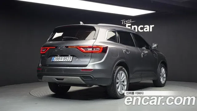 Renault-KoreaSamsung Koleos 2020 thumb 2