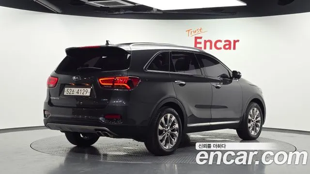 Kia Sorento 2017 thumb 2