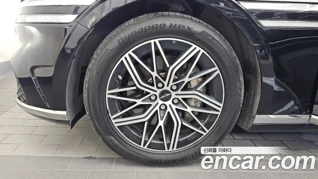 Genesis G90 2022 thumb 5