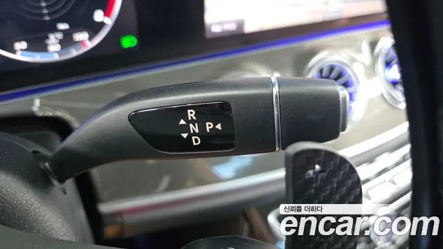 Mercedes-Benz CLS-Class 2018 thumb 9