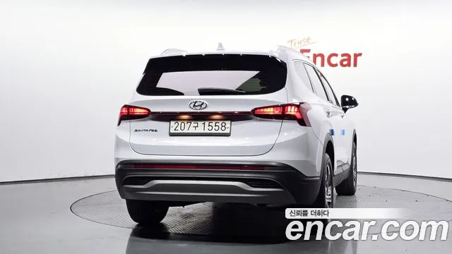 Hyundai Santa Fe 2022 thumb 4
