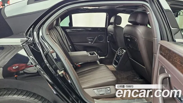 Bentley Flying Spur 2014 thumb 12
