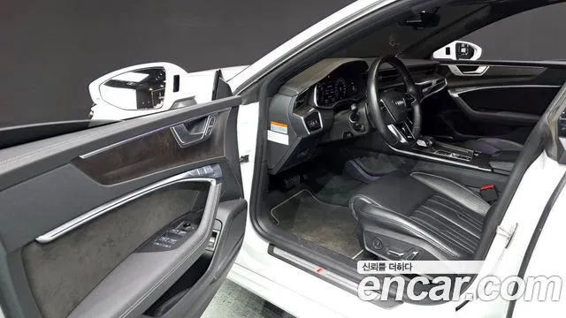 Audi A7 2020 thumb 10