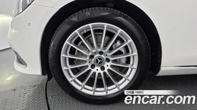Mercedes-Benz E-Класс 2020 thumb 5