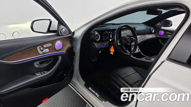 Mercedes-Benz E-Класс 2020 thumb 10