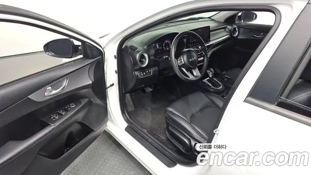 Kia K3 2022 thumb 11