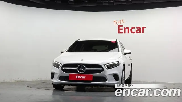 Mercedes-Benz A-Класс 2020 thumb 3