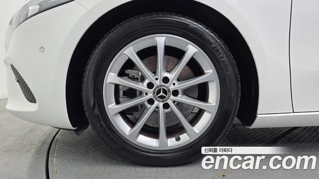 Mercedes-Benz A-Класс 2020 thumb 5