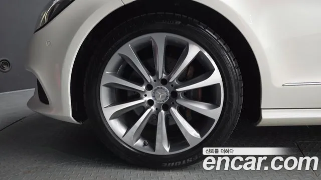 Mercedes-Benz CLS-Class 2015 thumb 5