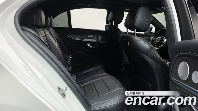 Mercedes-Benz E-Класс 2019 thumb 11