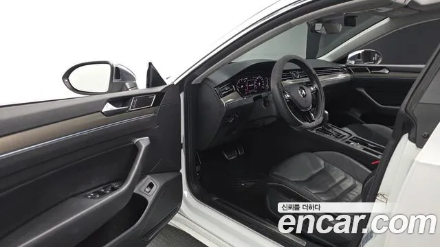 Volkswagen Arteon 2020 thumb 9