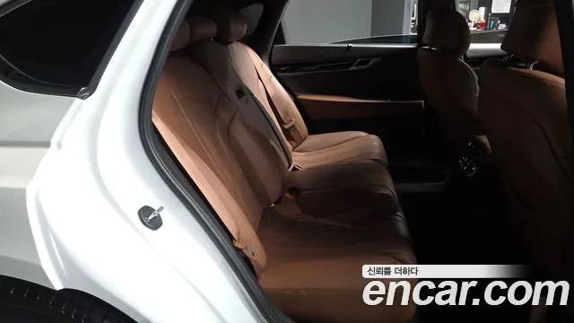 Genesis G80 2022 thumb 11
