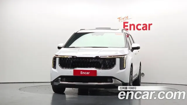 Kia Carnival 2024 thumb 2