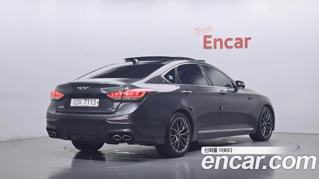 Genesis G80 2017 thumb 2