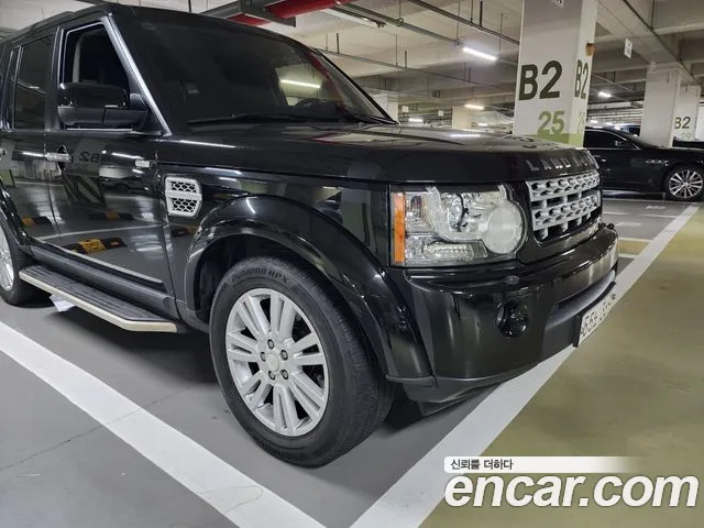 Land Rover Discovery 2012 thumb 2