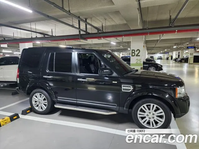 Land Rover Discovery 2012 thumb 4
