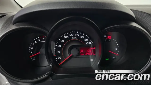 Kia Ray 2015 thumb 8