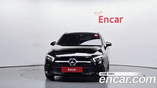 Mercedes-Benz A-Класс 2022 thumb 3
