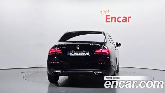 Mercedes-Benz A-Класс 2022 thumb 4